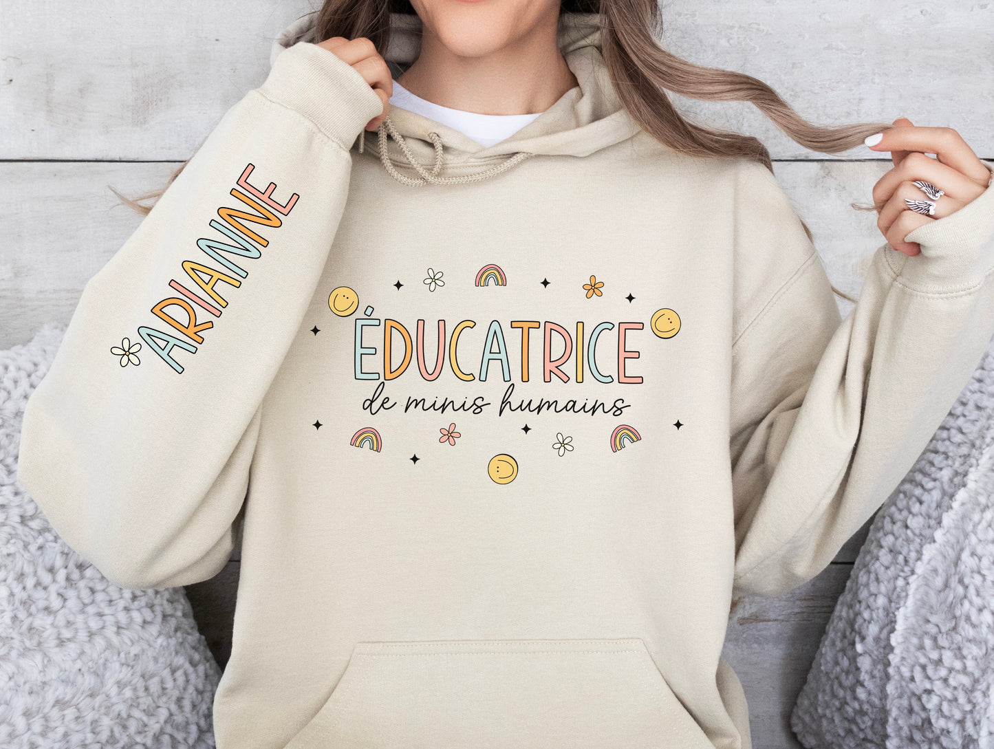 Éducatrice de Minis Humains Hoodie