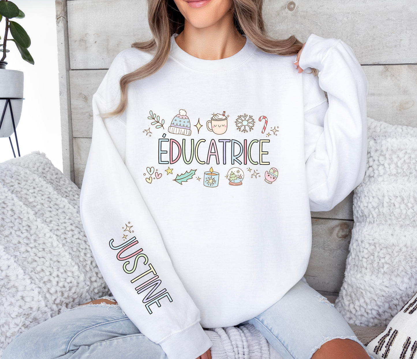 Éducatrice With Name On Sleeve Crewneck