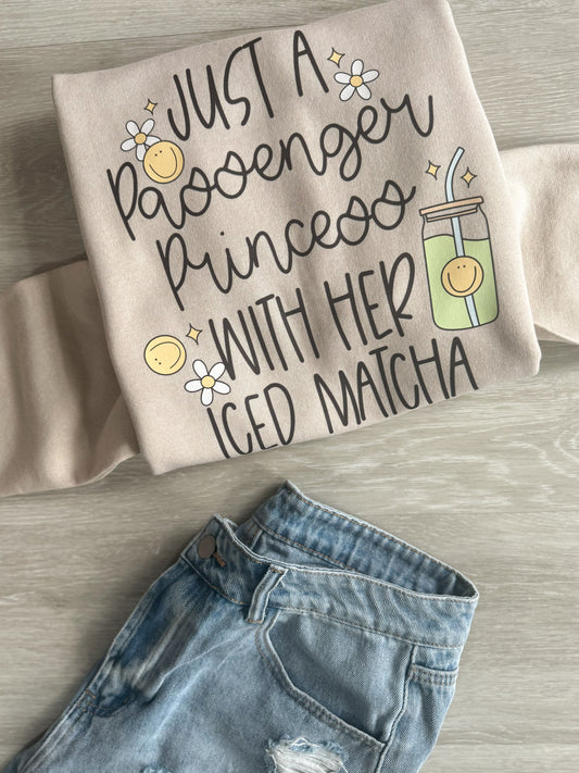 Coton Ouaté Just A Passenger Princess With Her Iced Matcha