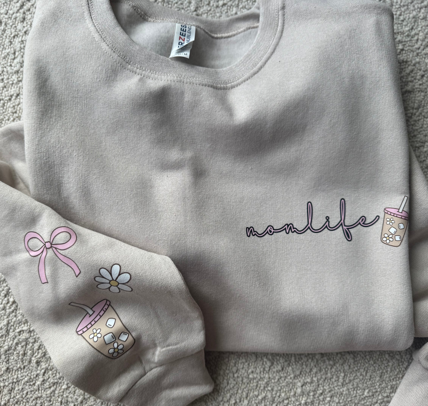 READY TO SHIP MEDIUM Momlife Crewneck