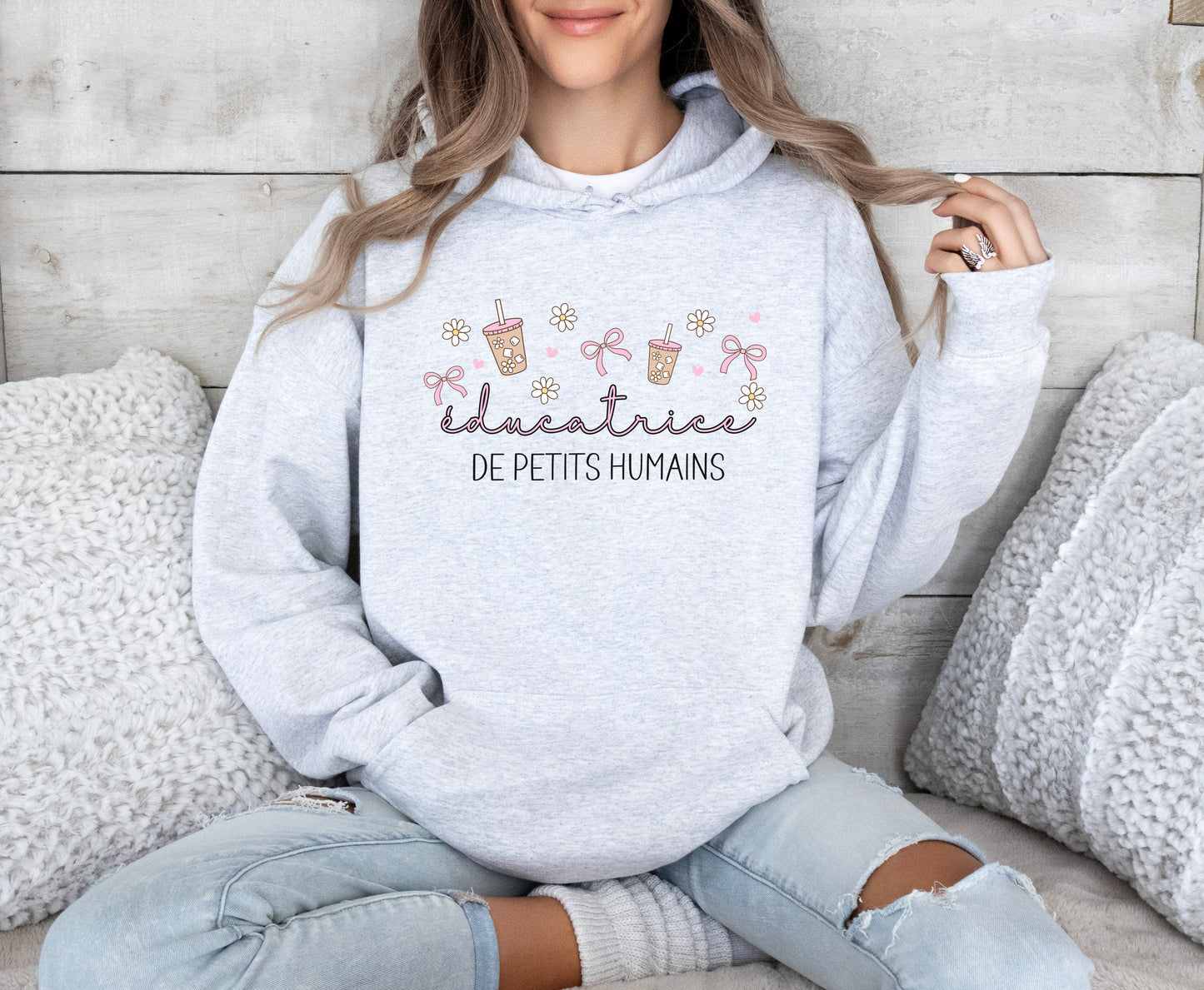 Éducatrice de Petits Humains Hoodie
