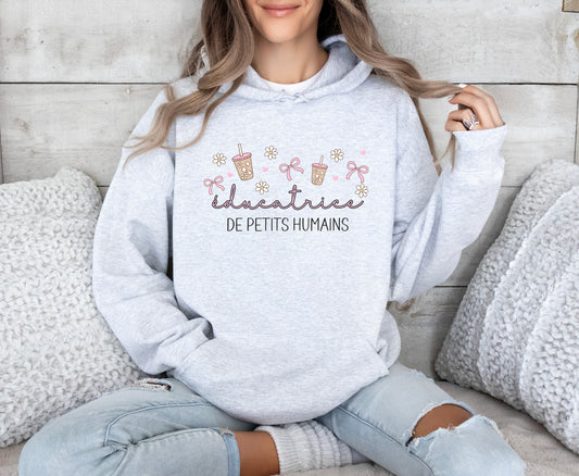 Éducatrice de Petits Humains Hoodie