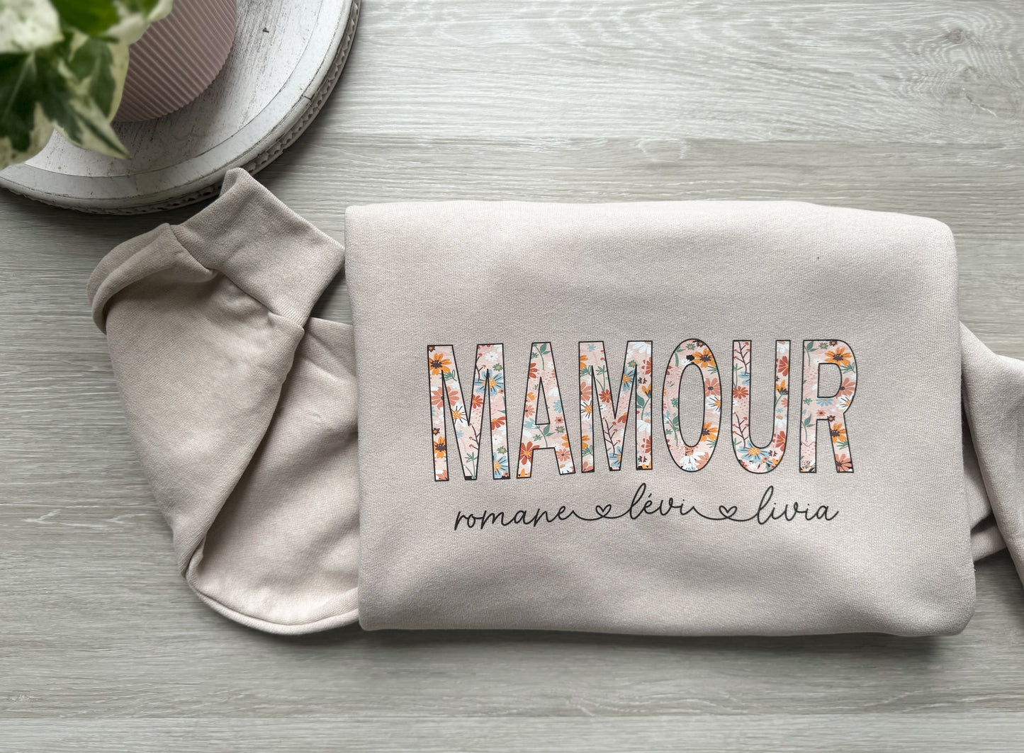 Mamour With Names Crewneck